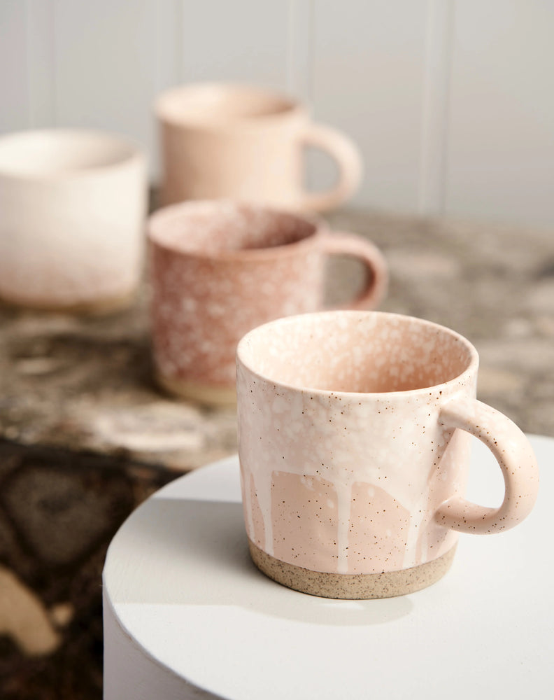 ROBERT GORDON - STRATA MUGS PINK