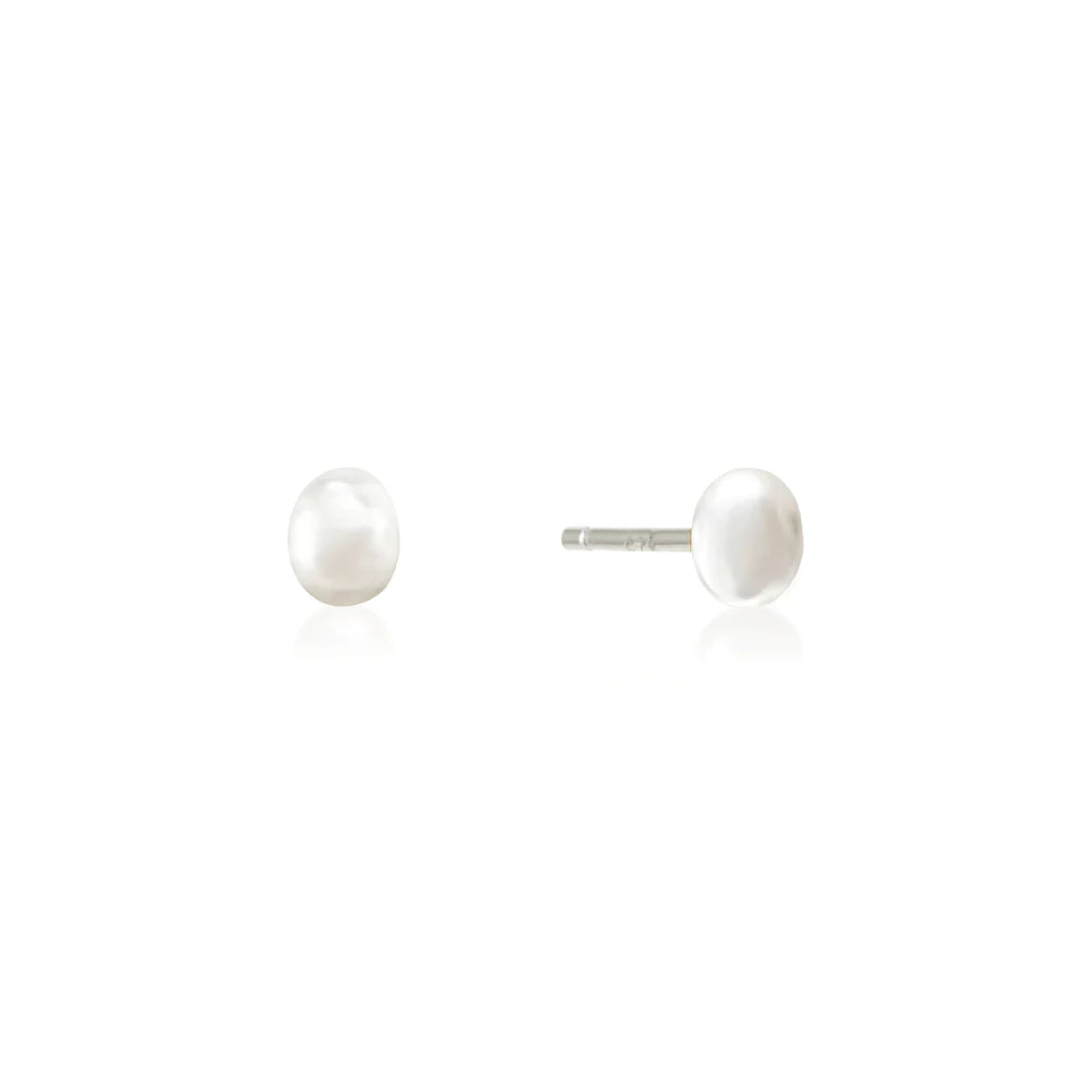 SAINT VALENTINE - MINI PEARL STUDS