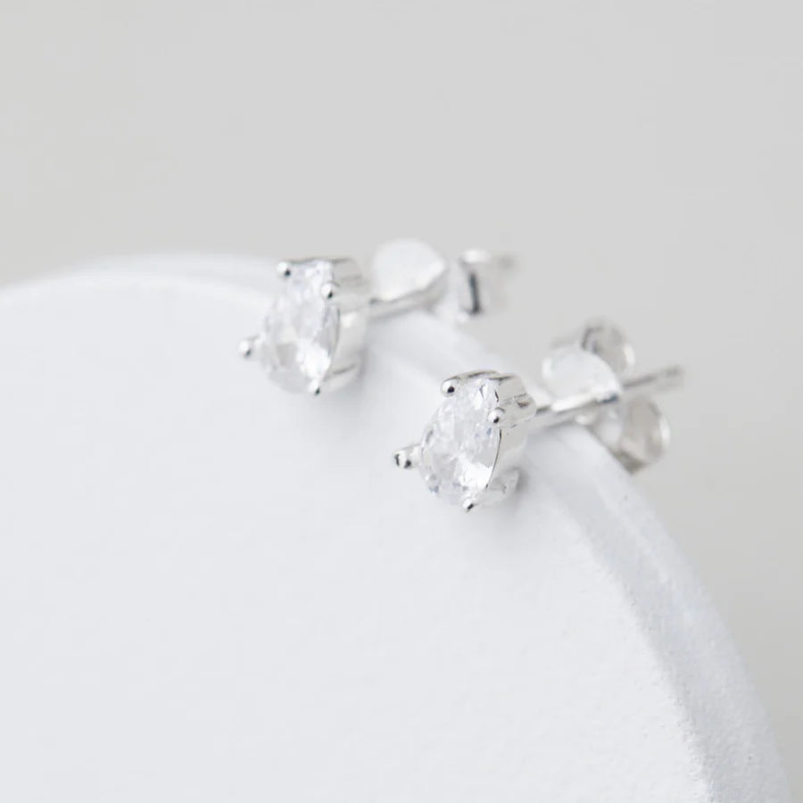 SAINT VALENTINE VALENTINE STUDS - SILVER