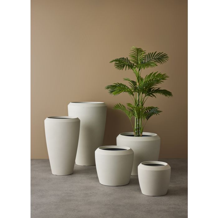 Rogue - Vienna Tall Planter - Medium