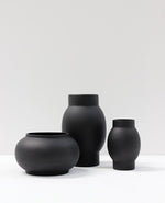 Papaya- ARENA VASE - BLACK